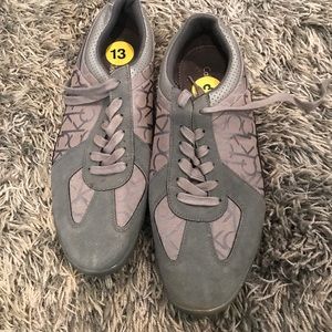 Calvin Klein gray sneakers size 13 (53c)